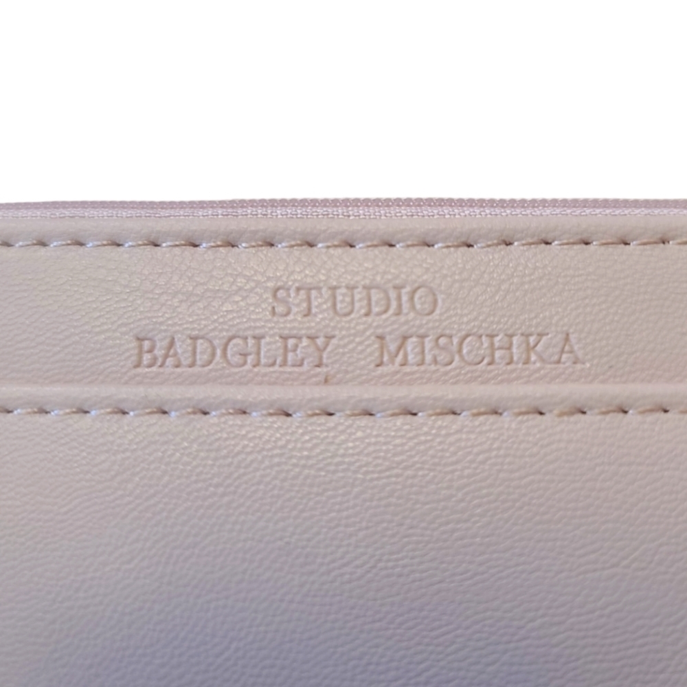 Badgley Mischka Diamond Quilted Blush Crossbody Bag Women's NWT - Picture 6 of 10